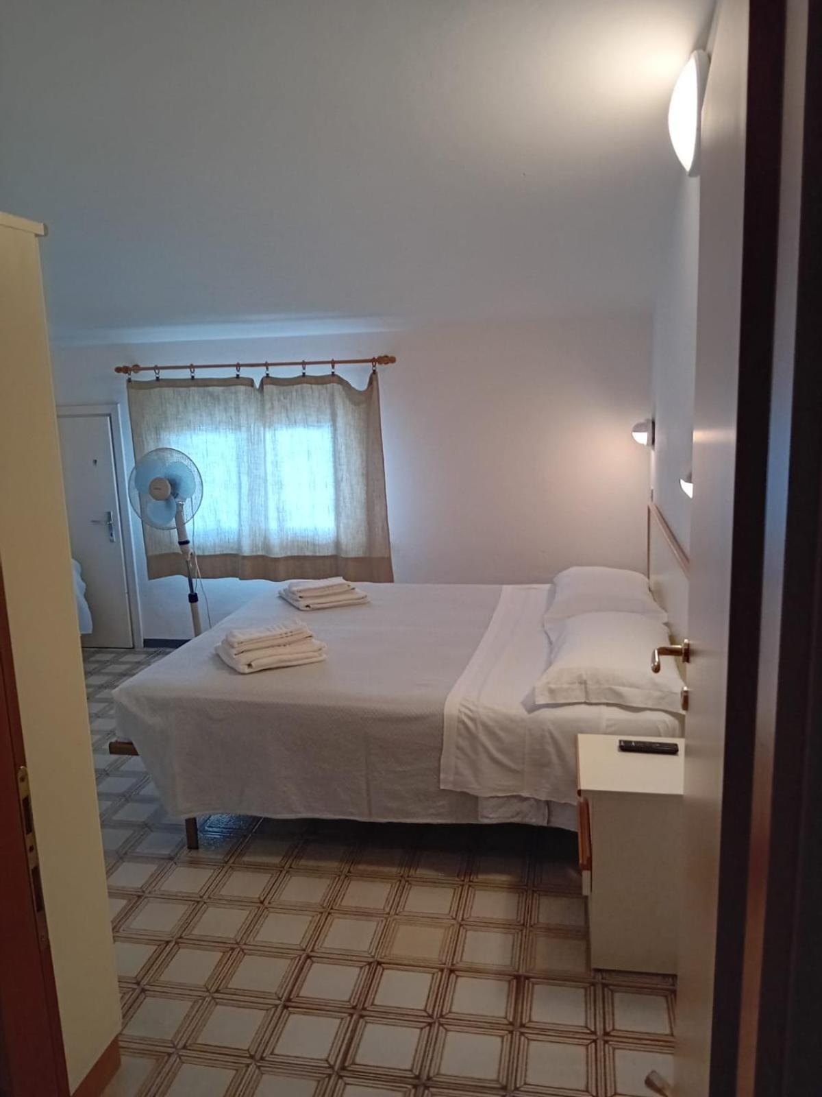 Hotel Serafini Misano Adriatico Extérieur photo