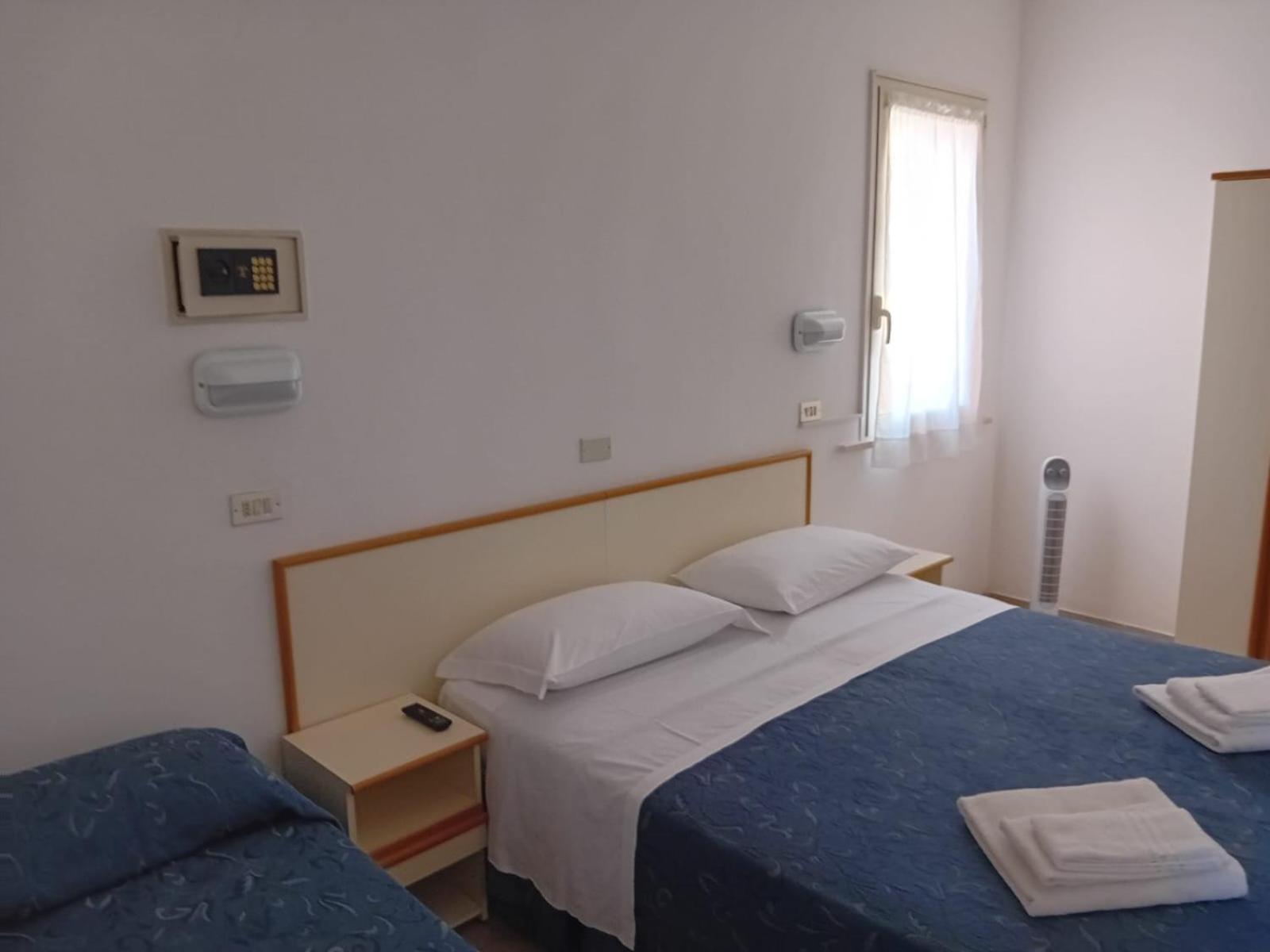 Hotel Serafini Misano Adriatico Extérieur photo